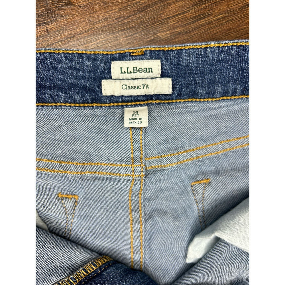 L.L. Bean Classic Fit 14 Petite Denim Women's Vintage - Picture 3 of 7